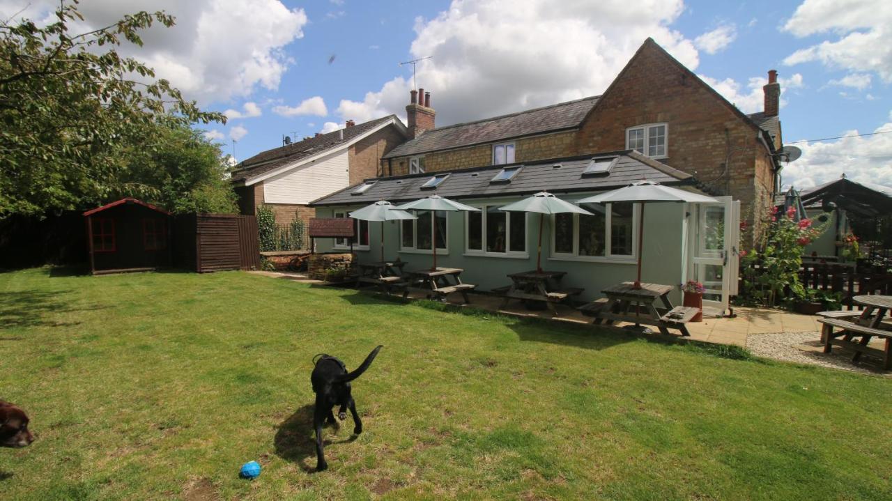 The White Lion At Wicken Bed & Breakfast Milton Keynes Ngoại thất bức ảnh